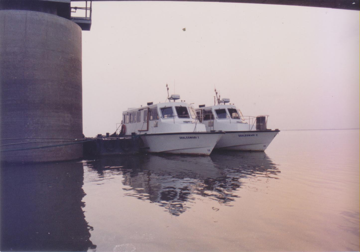 River traing boat by Marganet One.